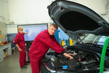 Závěrečné zkoušky na ISŠA Brno